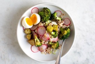 Farro Broccoli Bowl With Lemony Tahini 