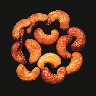 Recipe Photo: Caramelized Cashews with Cayenne