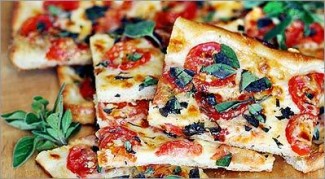 Recipe Photo: Ultra-crisp, No-Fuss, Sheet-Pan Pizza