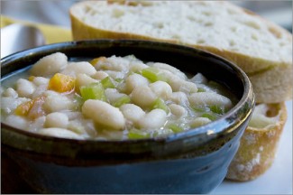 Recipe Photo: Vegetarian White Bean Soup